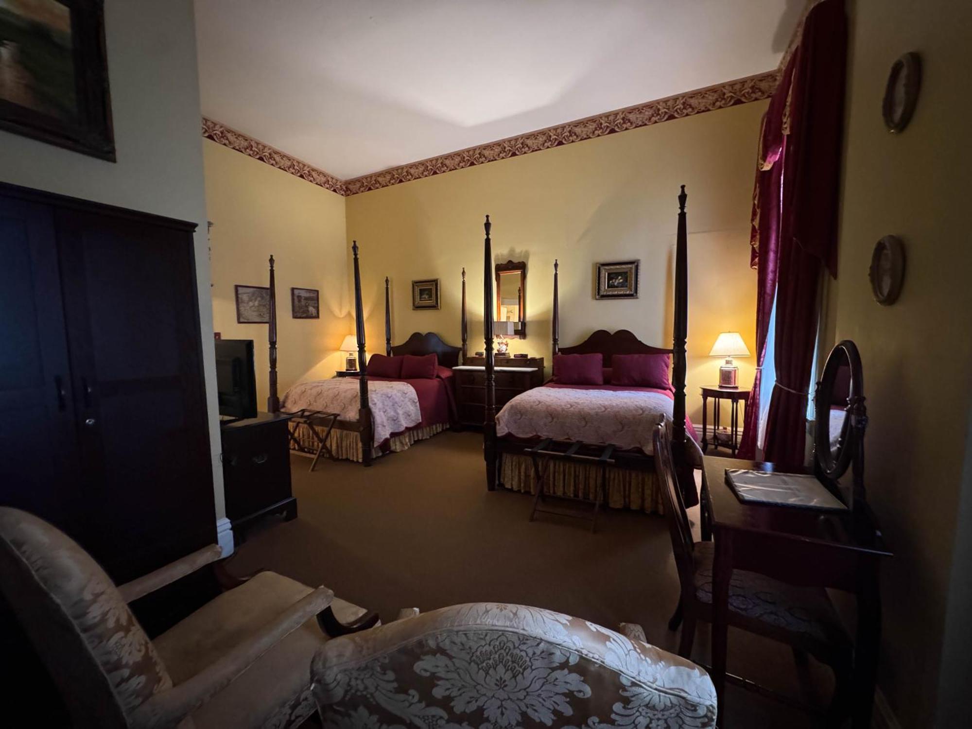 נאטשז The Guest House Historic Mansion מראה חיצוני תמונה